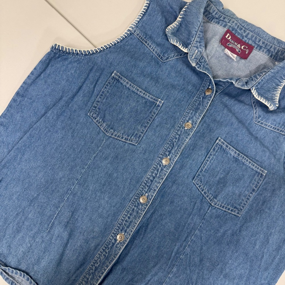 Denim & Co Sleeveless Shirt Womens L Blue Excellent Blanket Stitch Cotton AS7583